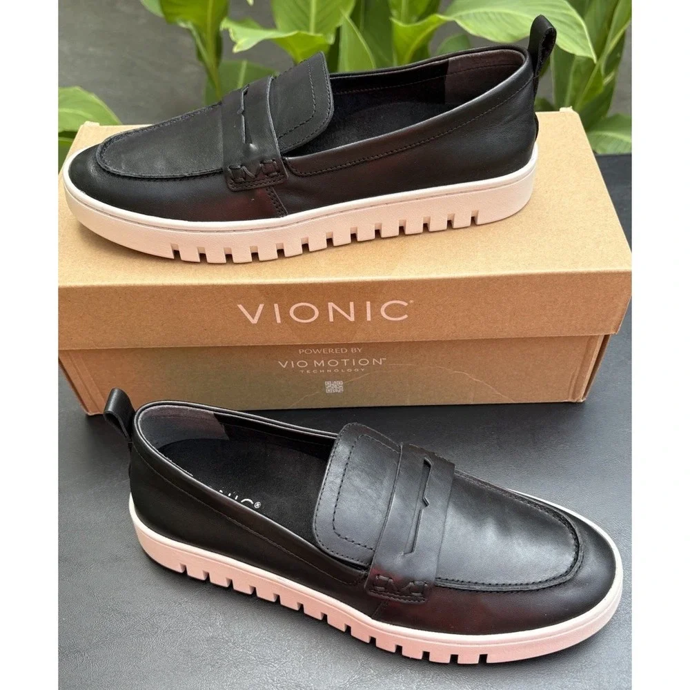 Vionic Women's Uptown Loafer Black Size 9 Orthopedic